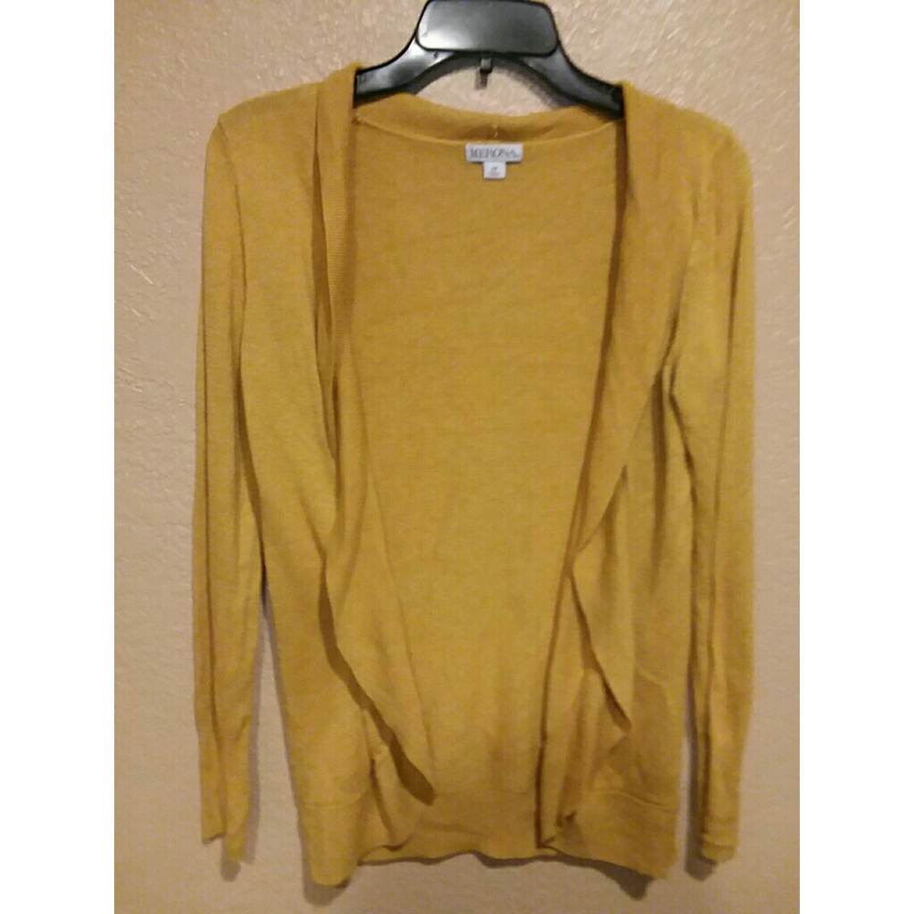 Mustard yellow cartigan